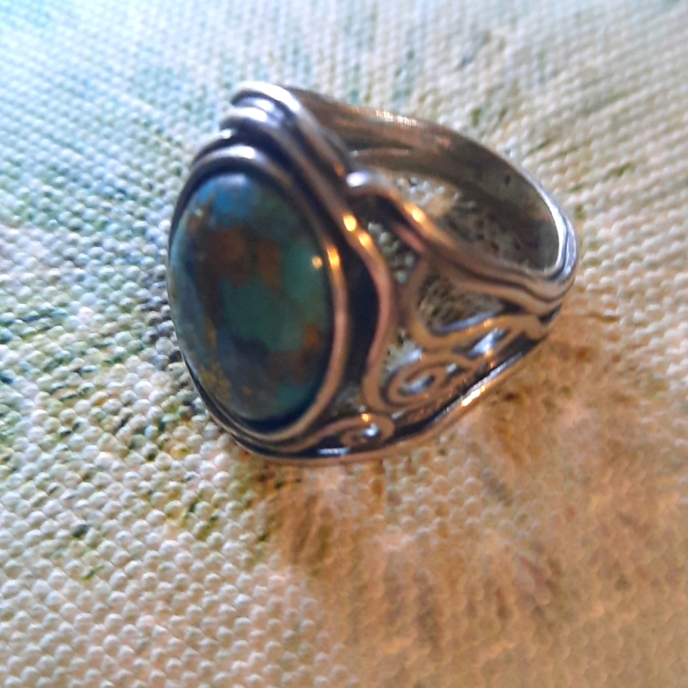 Beautiful 925 SS Isreal Ring
